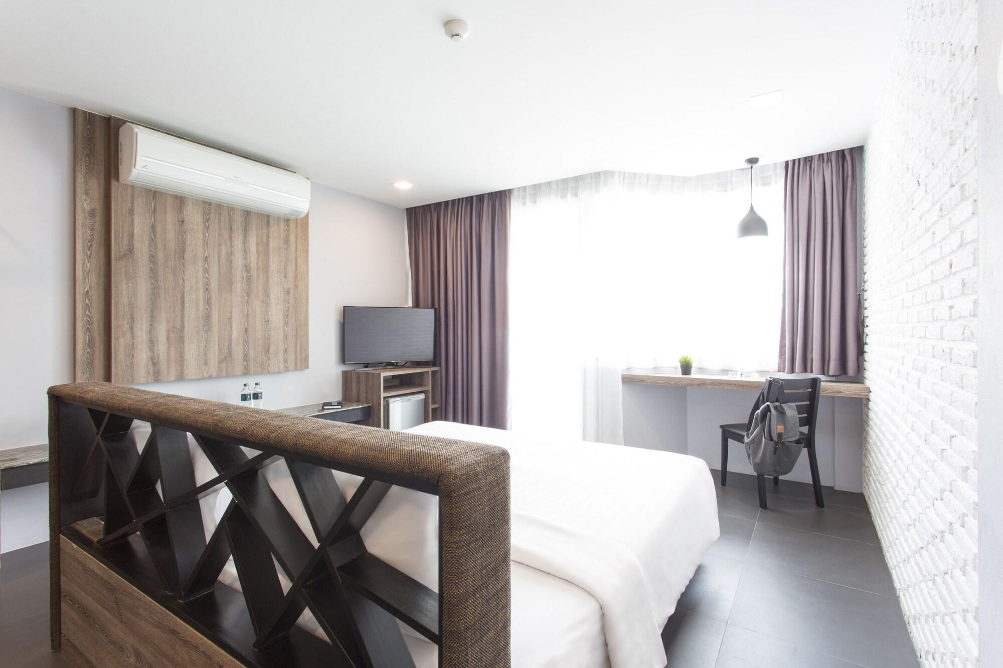 Cross Vibe Decem, Nimman 4* Chiang Mai