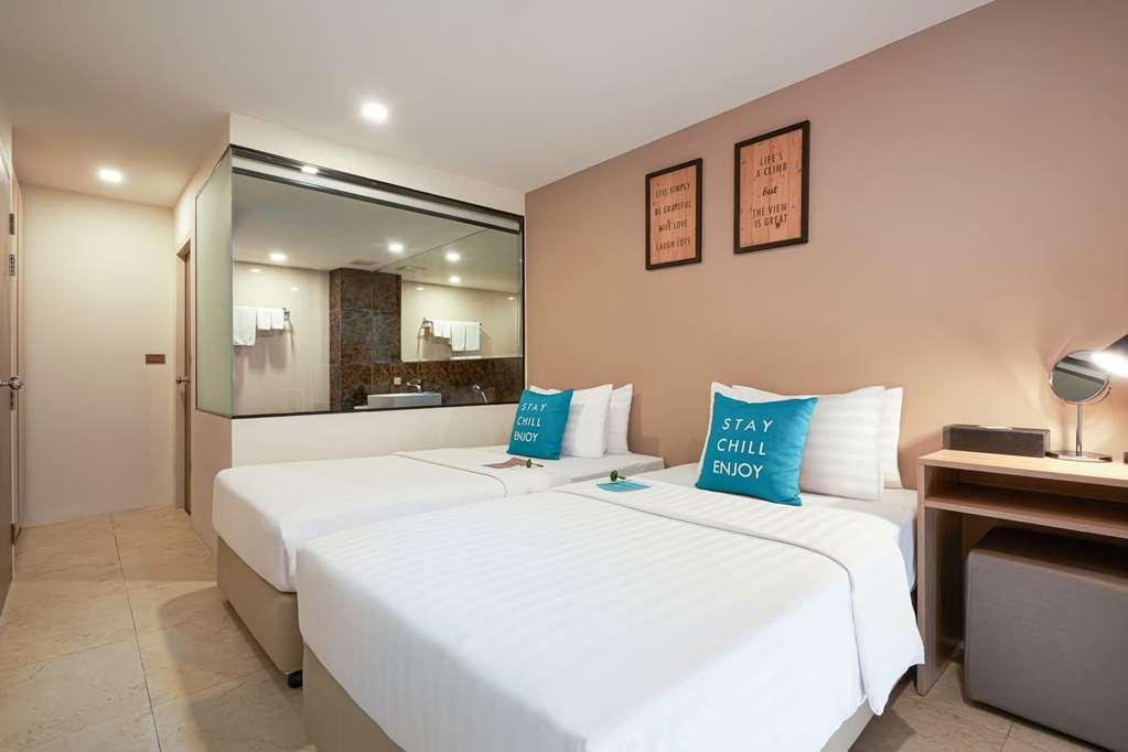 Hotel Cross Vibe Decem, Nimman 4*